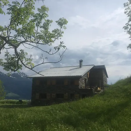 Farm stay Chalet D'alpage Du Folliex Attention Validez Votre Reservation Par Telephone La Plagne